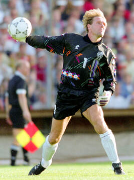 Football, Uefa EURO 1992, Group 2, Netherlands - CIS