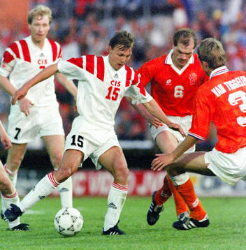 Igor Kolyvanov of CIS against Jan Wouters (6) of Netherlands