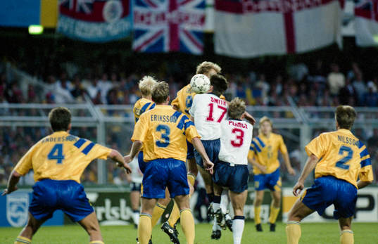 Jonas Thern, Sverige