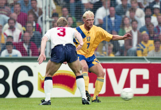 Klas Ingesson, Sverige och Stuart Pearce, England