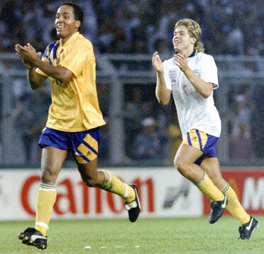 Swedens Martin Dahlin and Tomas Brolin celebrates
