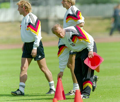 Germany, preview, training and media event at camp in