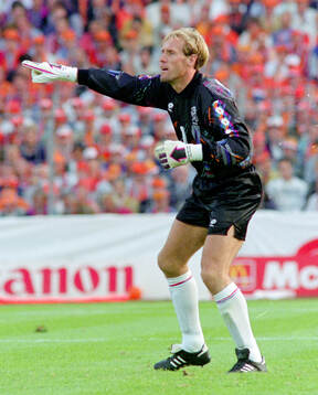 Football, Uefa EURO 1992, Group 2, Netherlands - Germany