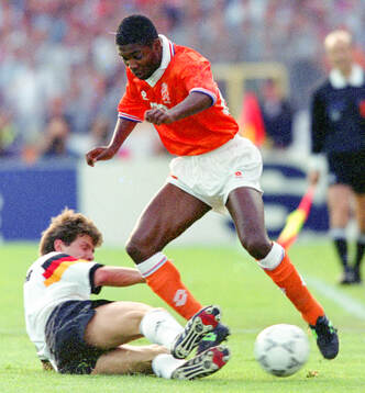 Football, Uefa EURO 1992 (Sweden), Group 2, Netherlands -