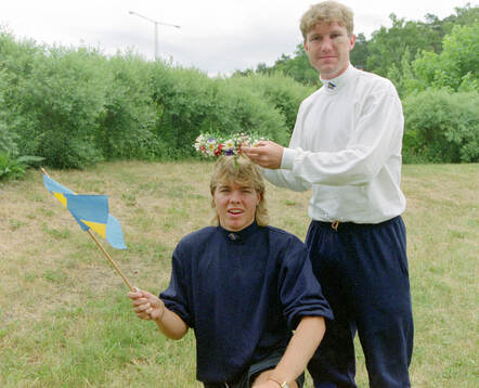 Swedens Tomas Brolin and Jan Eriksson with a midsummer