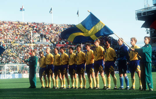 Sverige startelva fr. v Tomas Brolin, Klas Ingesson,