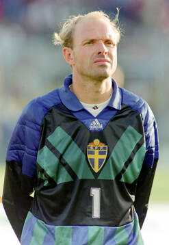 Lineup, Swedens goalkeeper Thomas Ravelli