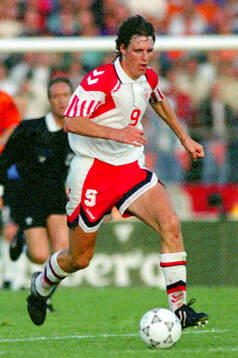 Bläddra bland fler bilder av Football, EURO92, Semifinal, Netherlands - Danmark