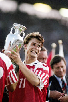 Brian Laudrup, Danmark