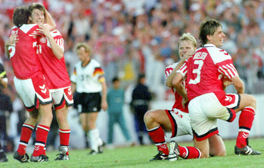 L-R Denmarks Kim Christofte, Brian Laudrup, Henrik Larsen