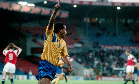 Martin Dahlin, Sverige