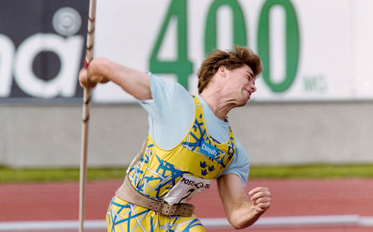 Peter Borglund, Sverige i spjut