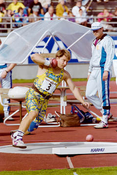 Kent Larsson, Sverige i kula