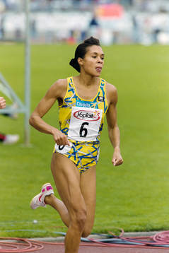 Segrarinnan Maria Akraka, Sverige på 1500 m damer