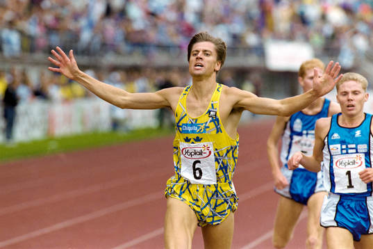 Thomas Sparr, Sverige vinner 3000 m hinder