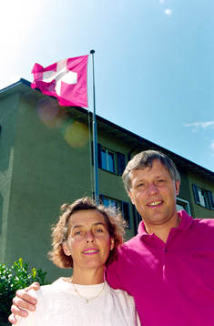 Fru Birgit och Conny Evensson, tränare i Kloten