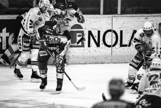 Peter Forsberg, Modo