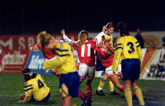 Janne Rasmussen, Danmark jublar