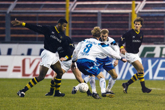 Pascal Simpson, AIK och Jan Hellström, Norrköping i kamp