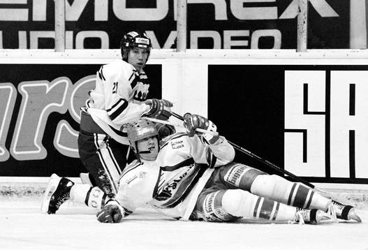 Peter Forsberg, Sverige har hamnat över en rysk spelare