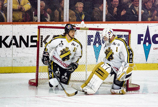 Mats Lindberg och Rolf Ridderwall, målvakt i AIK deppar