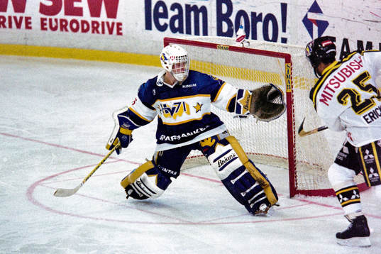 Peter Åslin, målvakt i HV71