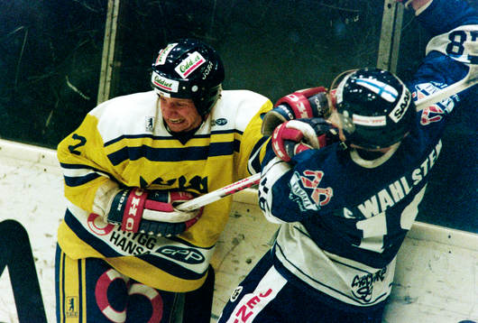 Tomas Jonsson, Sverige