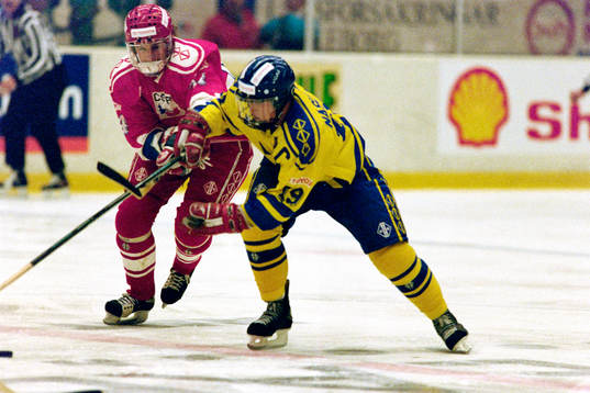 Markus Näslund, Sverige
