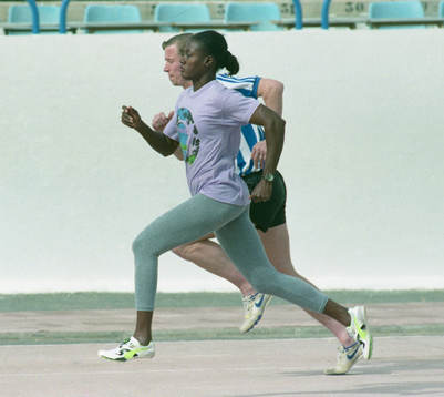 Johnny Ekström mot Merlene Ottey