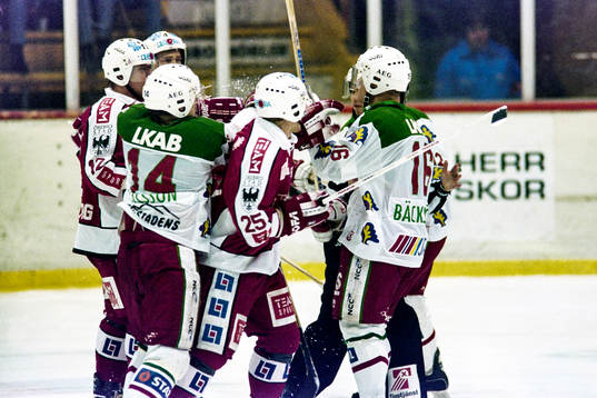 Örebros Anders Sundbyy i bråk med kirunas Peter
