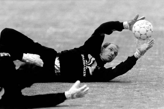 Thomas Ravelli, målvakt, Sverige