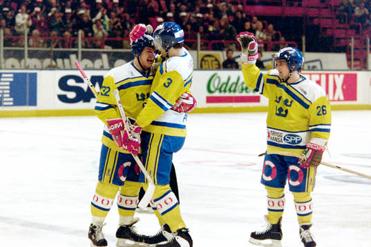 Stefan Larsson, Peter Popovic och Lars Byström, Sverige