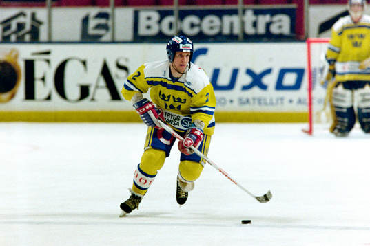 Tomas Jonsson, Sverige