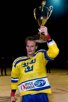Thomas Rundqvist, Sverige med pokalen