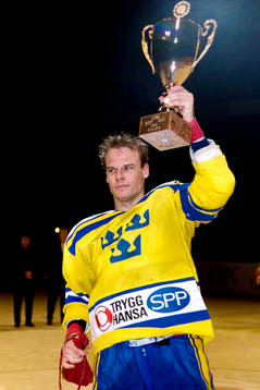 Thomas Rundqvist, Sverige med pokalen