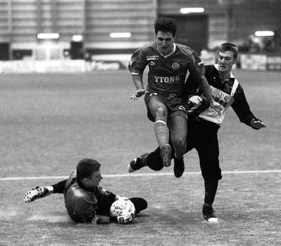 Bläddra bland fler bilder av Fotboll, Hallsvenskan, Öster - Örebro