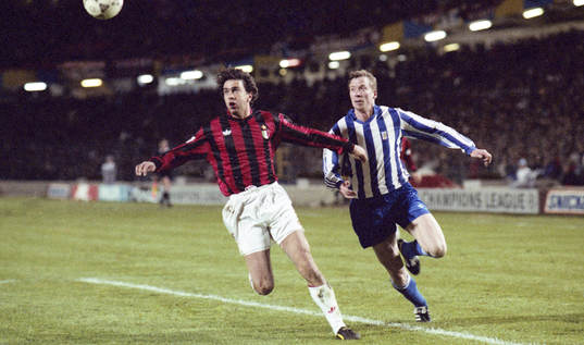 Johnny Ekström, Göteborg mot Stefano Nava, Milan