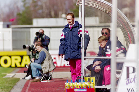 Lars-Olof Mattson, tränare i Degerfors