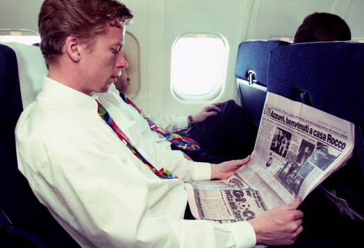 Johnny Ekström på flygplanet