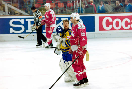 Tommy Söderström, målvakt i Sverige och Eric Lindros