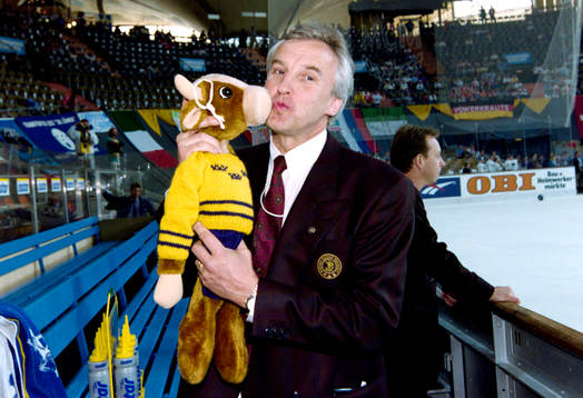 Curt Lundmark, förbundskapten, Sverige