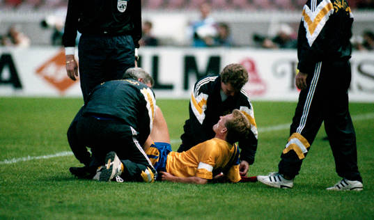 Jonas Thern har ont