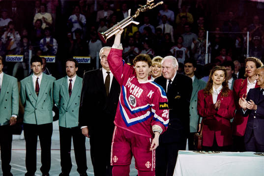 Sergei Pushkov, Ryssland med pokalen