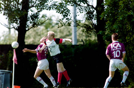 Dan Corneliusson, Qviding med bollen