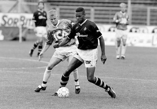 Pascal Simpson, AIK och Anders Johansson, Halmstad