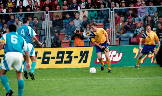 Jan Eriksson med bollen