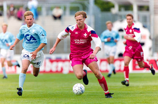 Bläddra bland fler bilder av Fotboll, Allsvenskan, Malmö FF - IFK Norrköping, 1-3