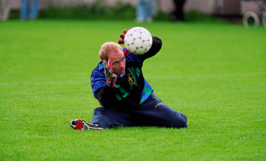 Thomas Ravelli, målvakt, Sverige