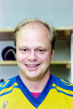 Roger Melin f.d proffs i Minnesota, Nashville och Oklahoma