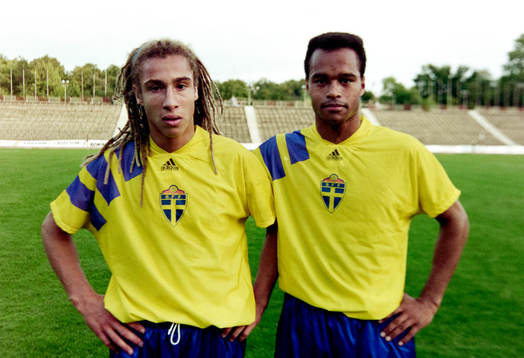 Henrik Larsson och Filip Apelstav, Sverige